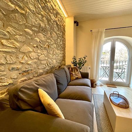 קמפרודון Apartamento Colgante Al Rio Con Vistas Al Puente מראה חיצוני תמונה